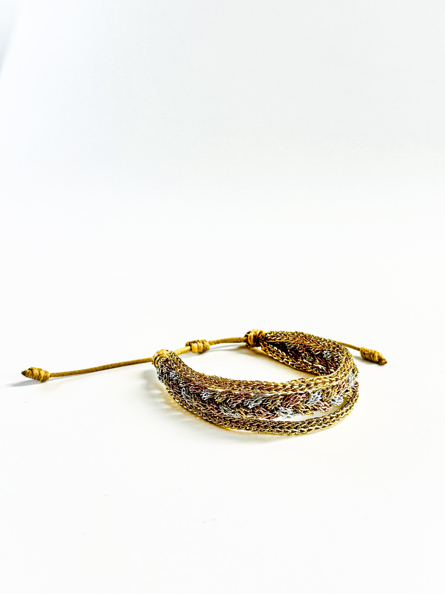 Las pulseras de Luis