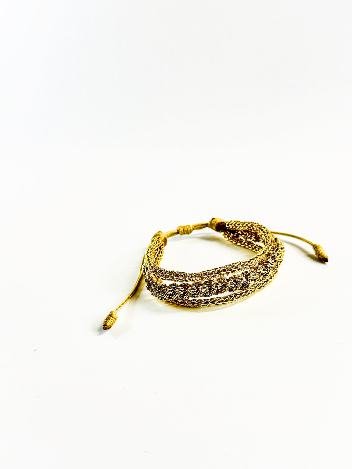 Las pulseras de Luis